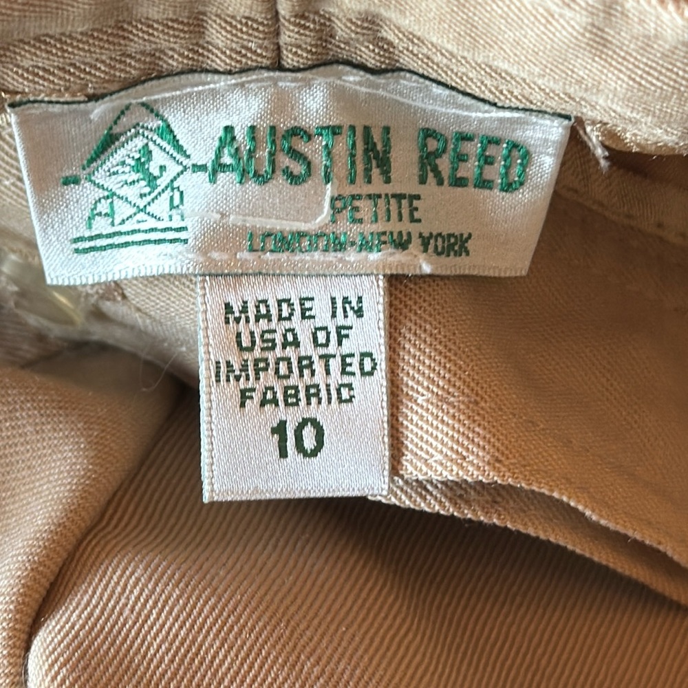 Austin Reed Women's Light Tan Worsted Wool Slacks - Picture 4 of 9